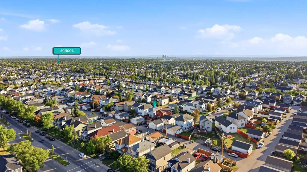 269 Tarington Close NE Calgary AB T3J3Z2