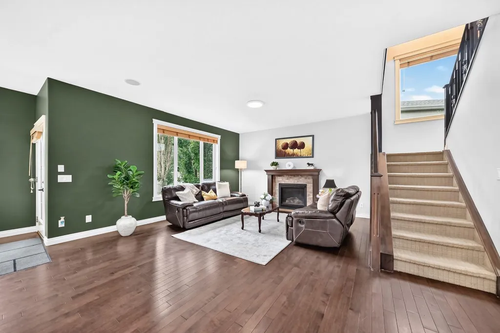 188 Magenta Crescent Chestermere AB T1X 1C7