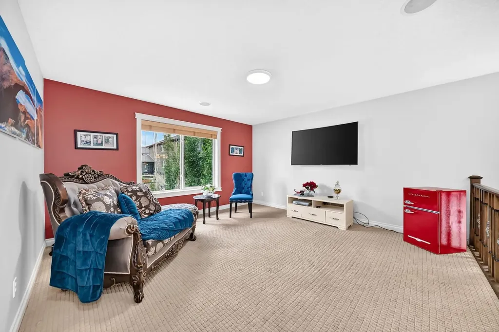 188 Magenta Crescent Chestermere AB T1X 1C7
