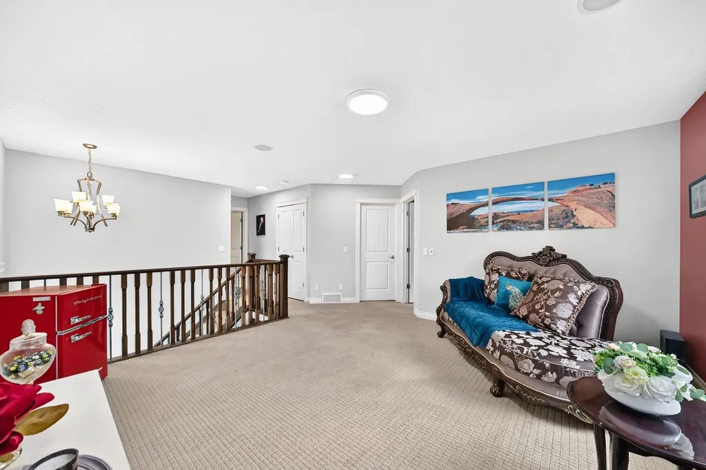 188 Magenta Crescent Chestermere AB T1X 1C7