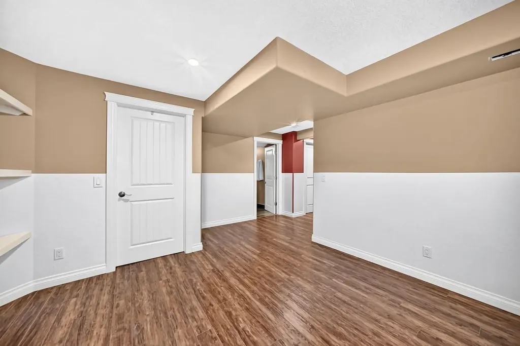 188 Magenta Crescent Chestermere AB T1X 1C7