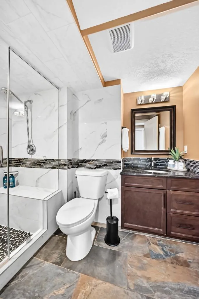 188 Magenta Crescent Chestermere AB T1X 1C7
