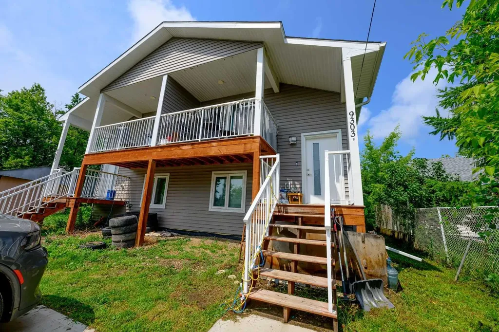 9303 107 Avenue Grande Prairie AB T8V 1K5