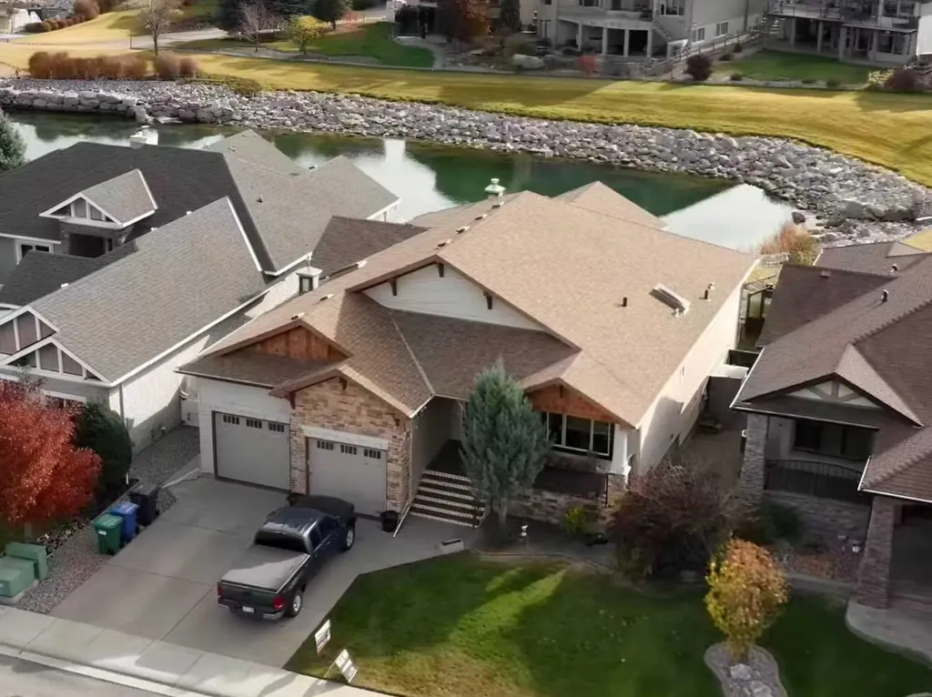 534 Canyon Cove W Lethbridge AB T1K 2N4