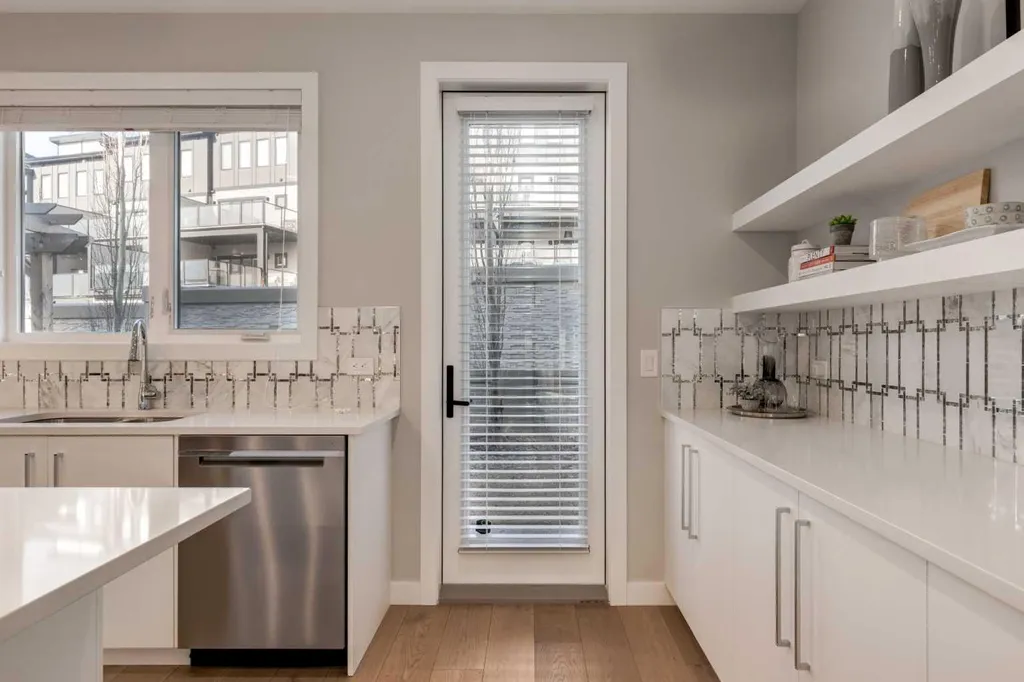 40 Timberline Way SW Calgary AB T3H0W3