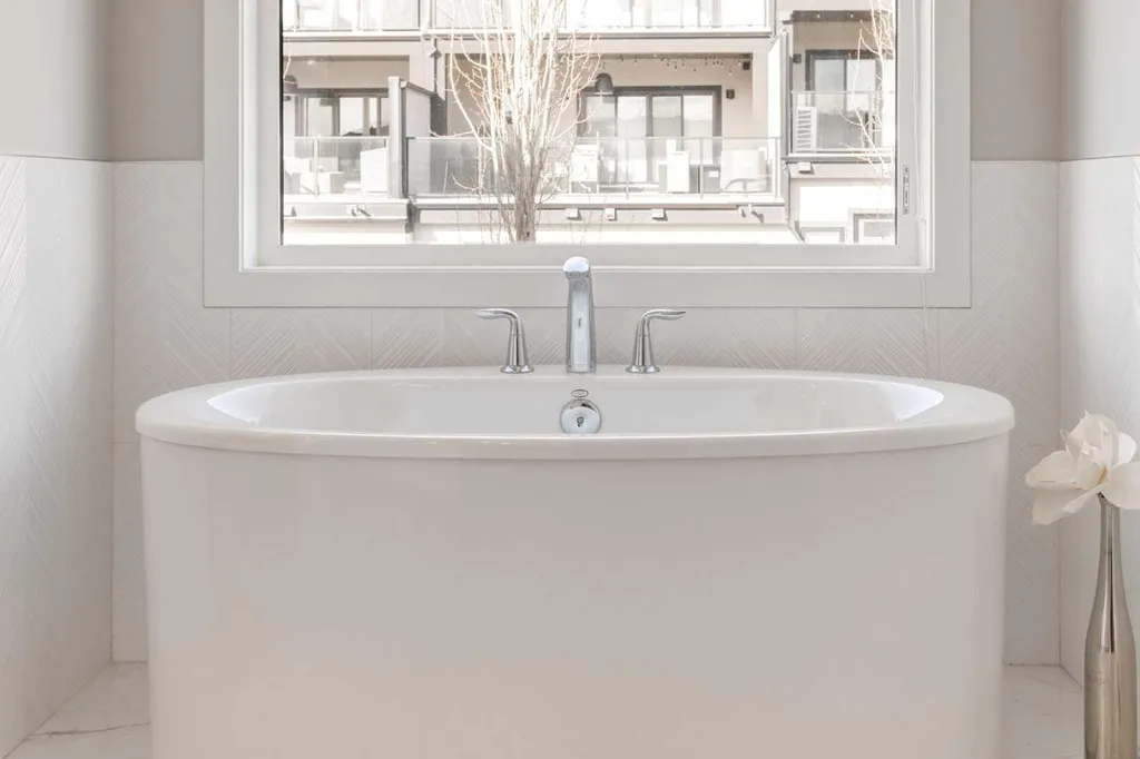 40 Timberline Way SW Calgary AB T3H0W3
