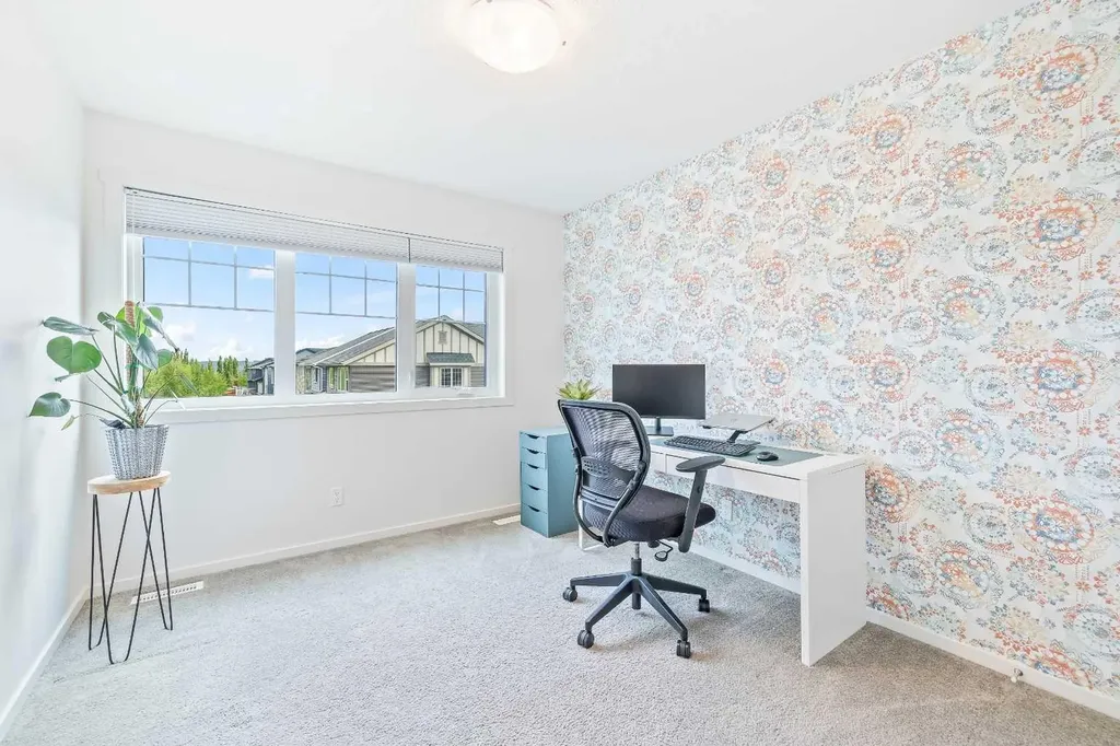 15 Tuscany Ridge Manor NW Calgary AB T3L 0E4