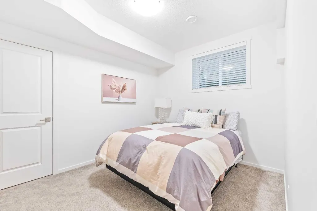 15 Tuscany Ridge Manor NW Calgary AB T3L 0E4