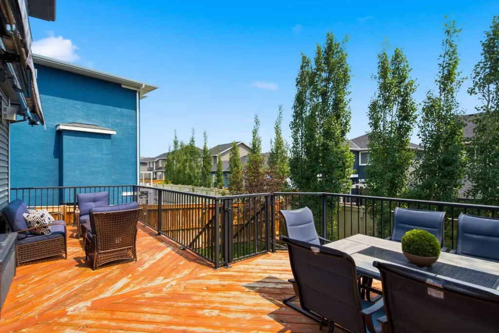300 Aspenmere Way Chestermere AB T1X 0Y2