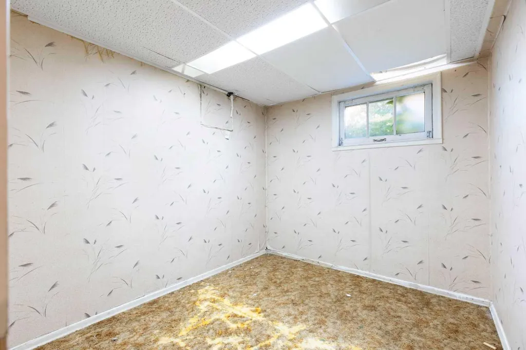 3819 1 Street NE Calgary AB T2E3E1