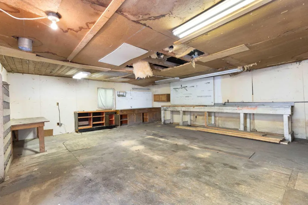 3819 1 Street NE Calgary AB T2E3E1