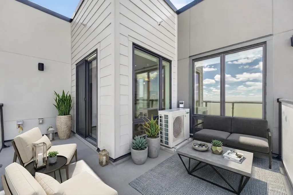 238 Sage Valley Common NW Calgary AB T3R 1X8