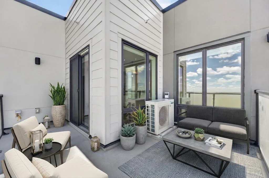 238 Sage Valley Common NW Calgary AB T3R 1X8