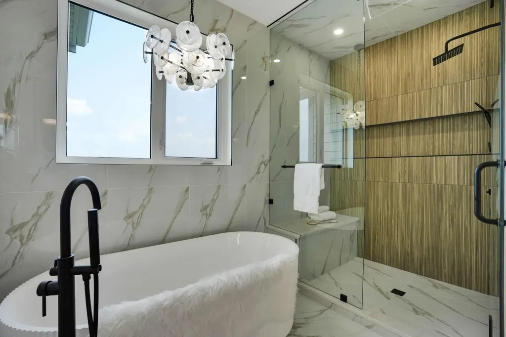 952 South Shore Terrace Chestermere AB T1X 3G2