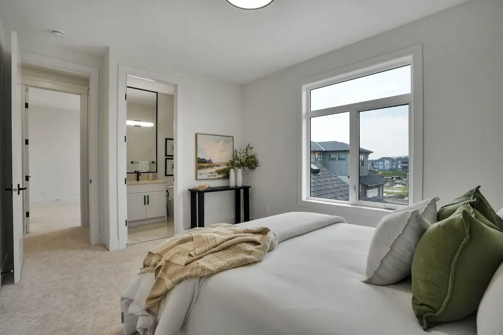 952 South Shore Terrace Chestermere AB T1X 3G2