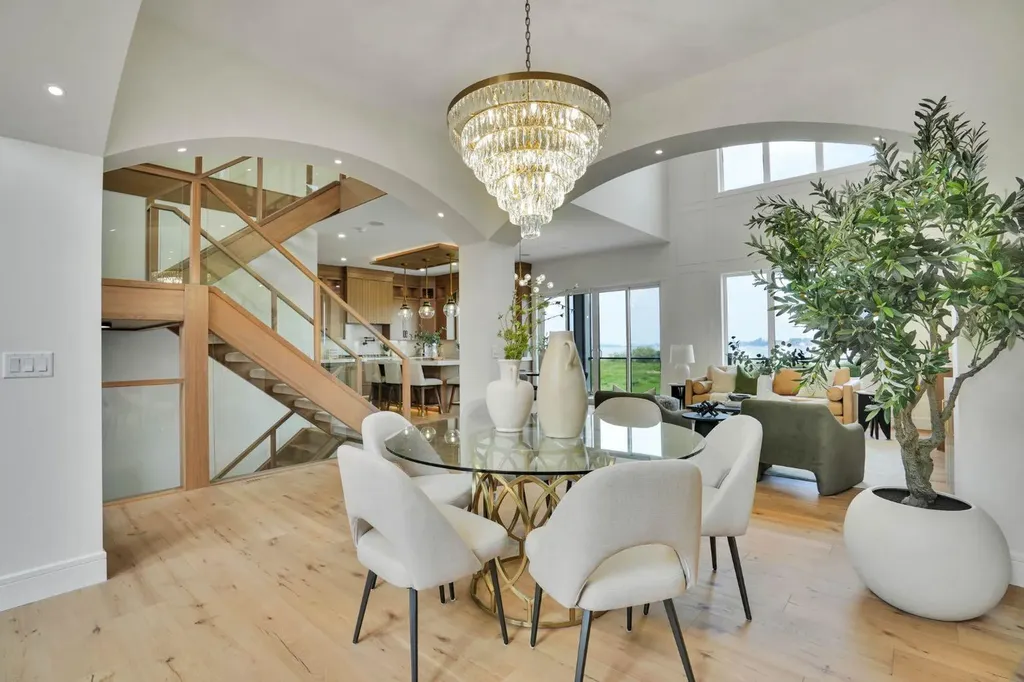 952 South Shore Terrace Chestermere AB T1X 3G2