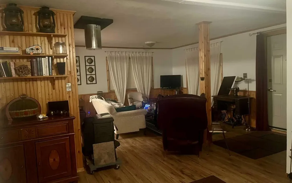 509 Pacific Avenue Carmangay AB T0L 0N0