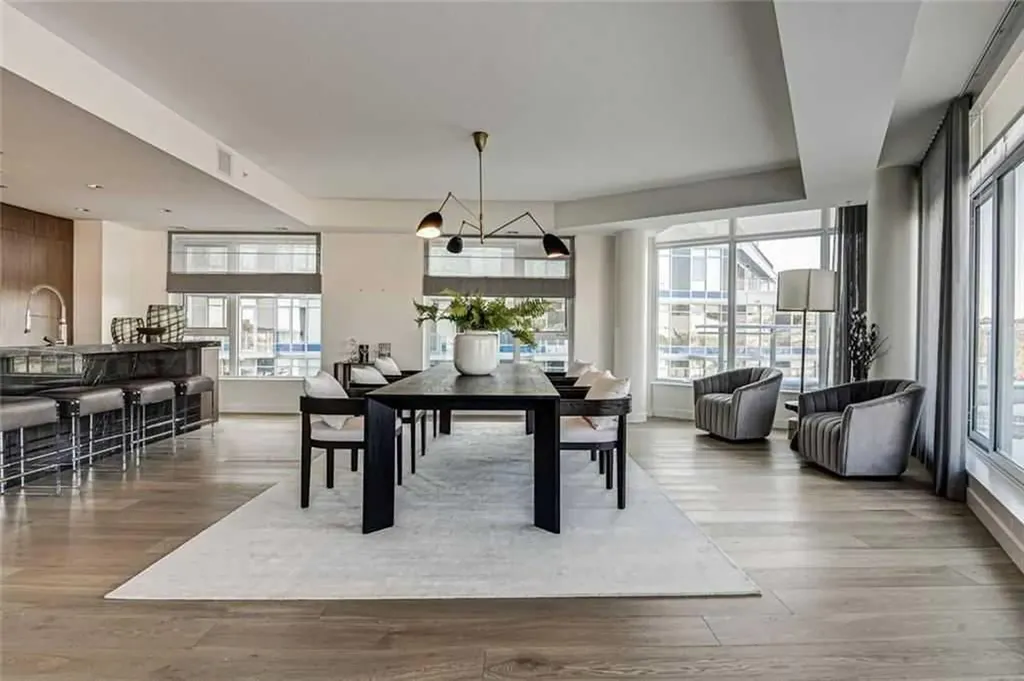 128 Waterfront Court SW Calgary AB T2P 1K9