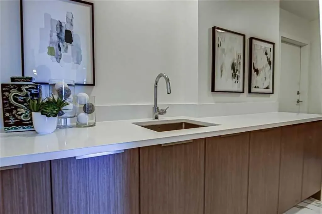 128 Waterfront Court SW Calgary AB T2P 1K9
