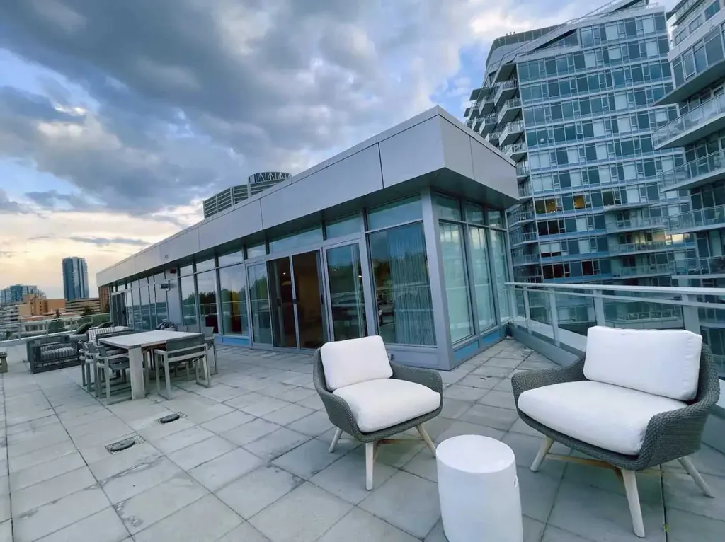 128 Waterfront Court SW Calgary AB T2P 1K9
