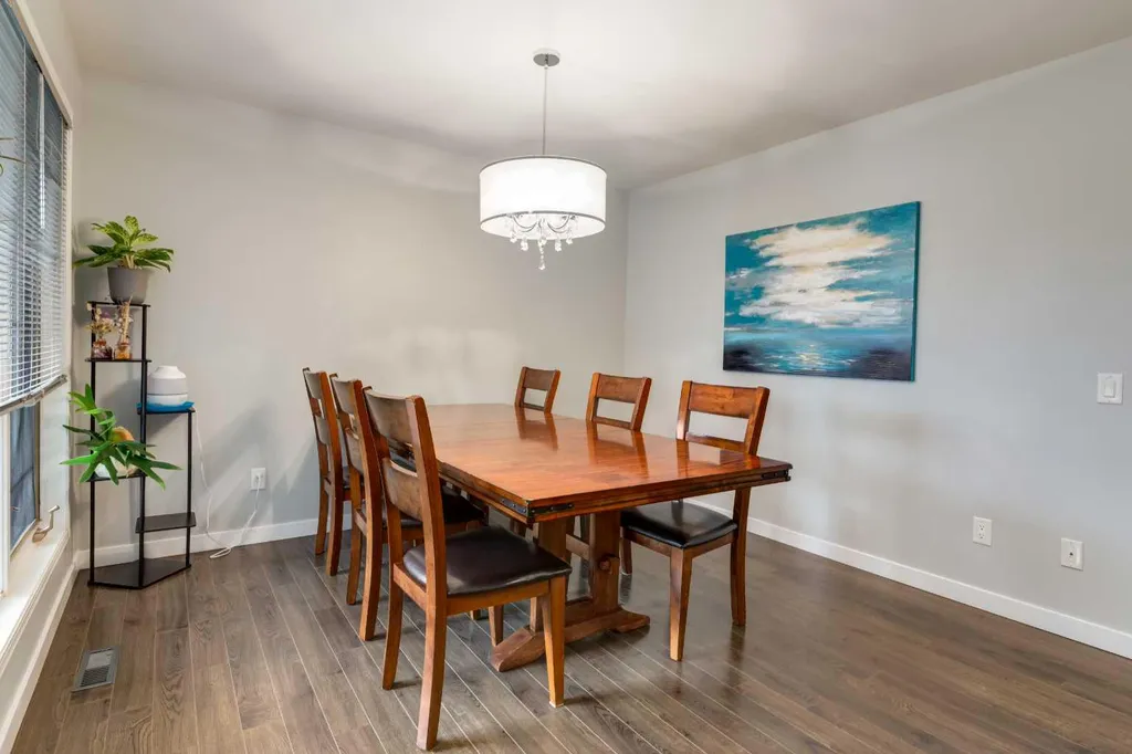 128 Riverwood Close SE Calgary AB T2C 3Z6