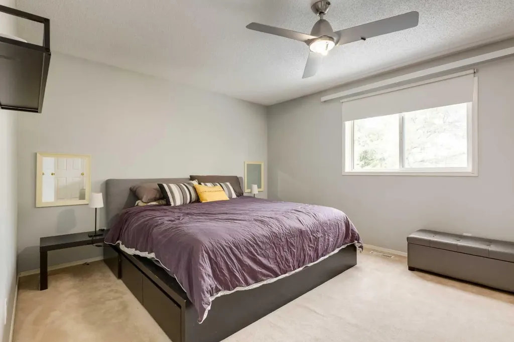 128 Riverwood Close SE Calgary AB T2C 3Z6