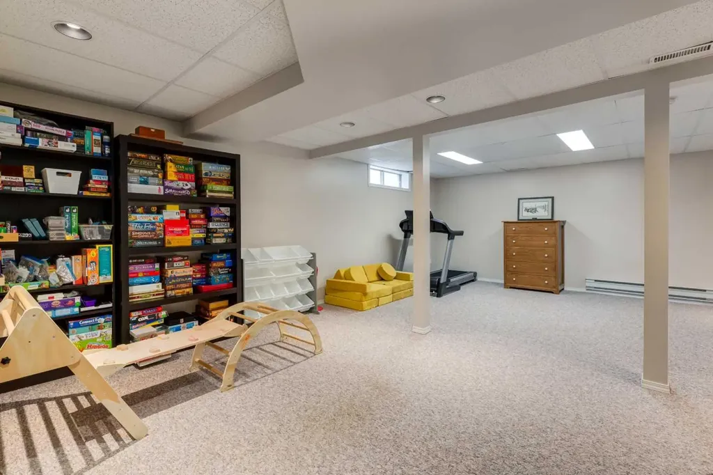 128 Riverwood Close SE Calgary AB T2C 3Z6