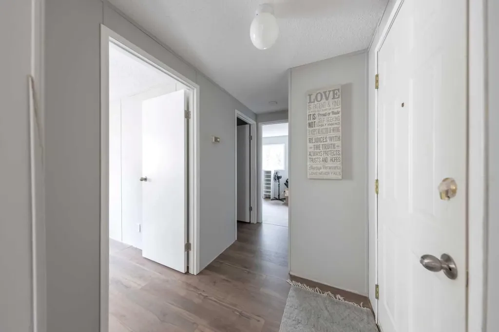 210 1 Street E Lashburn SK S0M1H0