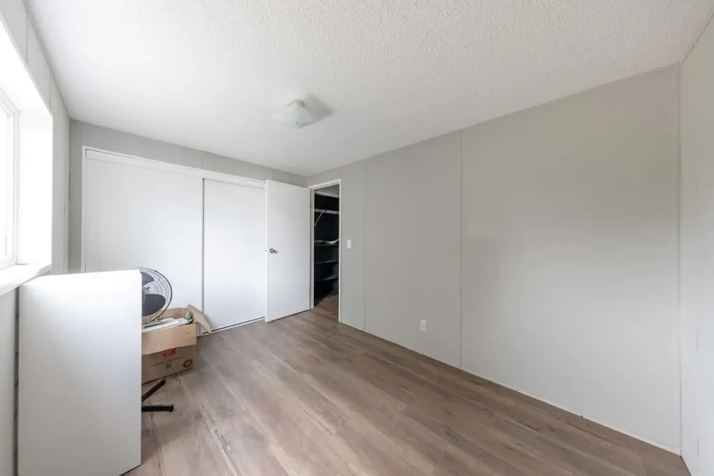 210 1 Street E Lashburn SK S0M1H0