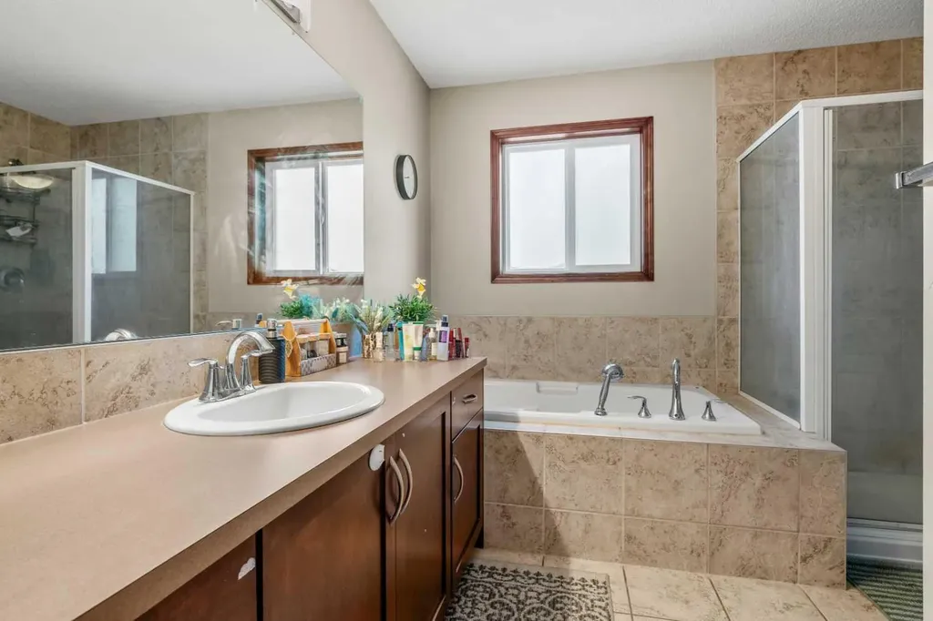 562 Cranston Drive SE Calgary AB T3M 0L5