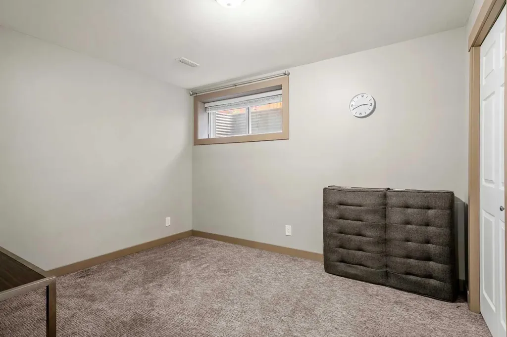 562 Cranston Drive SE Calgary AB T3M 0L5