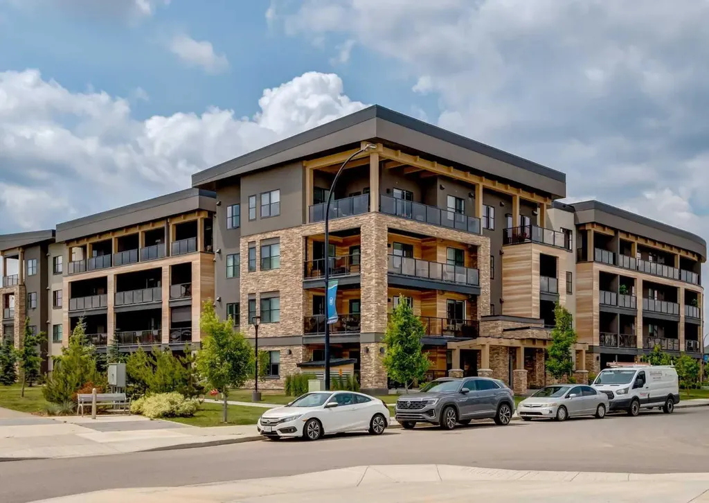 125 Wolf Hollow Crescent SE Calgary AB T2X5W9