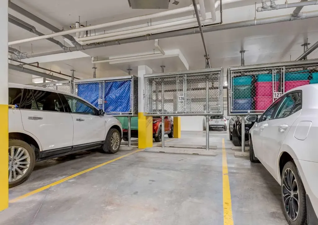 125 Wolf Hollow Crescent SE Calgary AB T2X5W9