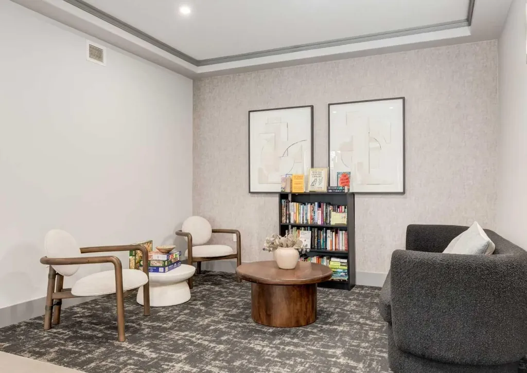 125 Wolf Hollow Crescent SE Calgary AB T2X5W9