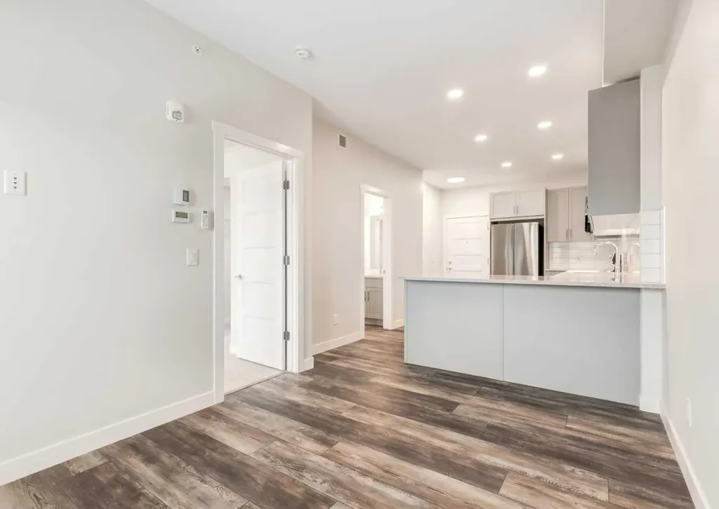 125 Wolf Hollow Crescent SE Calgary AB T2X5W9
