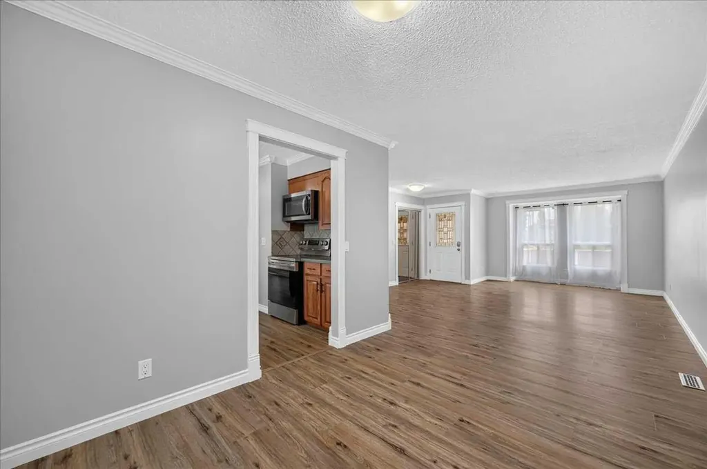 1614 Harrison Street Crossfield AB T0M0S0