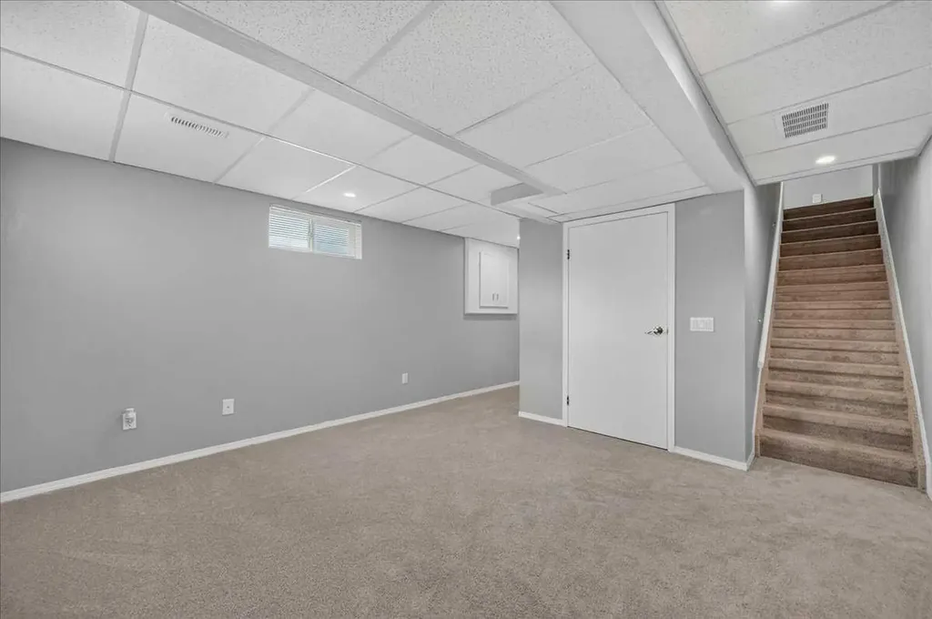 1614 Harrison Street Crossfield AB T0M0S0