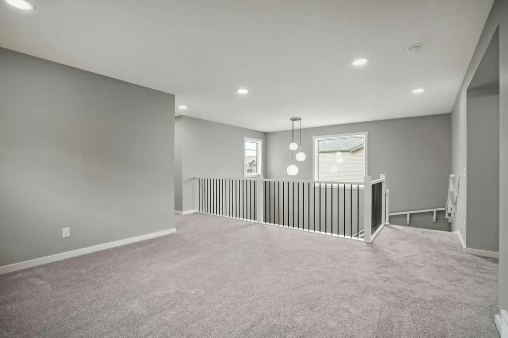 111 Heritage Ridge Cochrane AB T4C2J8