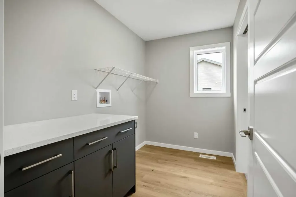 111 Heritage Ridge Cochrane AB T4C2J8