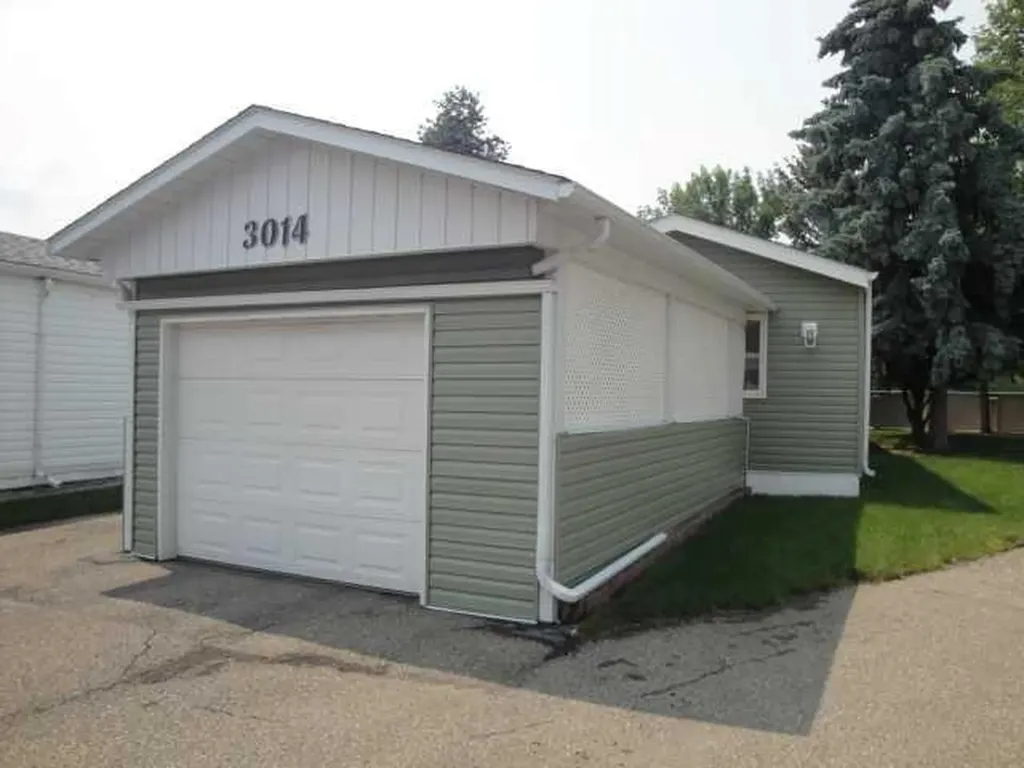 3014 29th Street S Lethbridge AB T1K 6S7