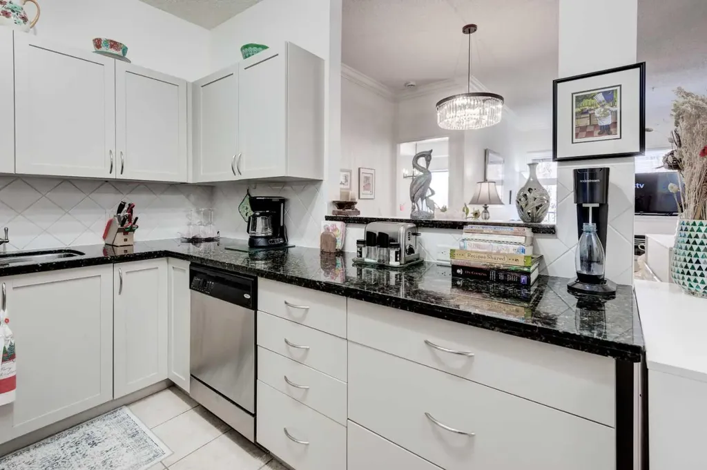 11170 30 Street SW Calgary AB T2W 6J2