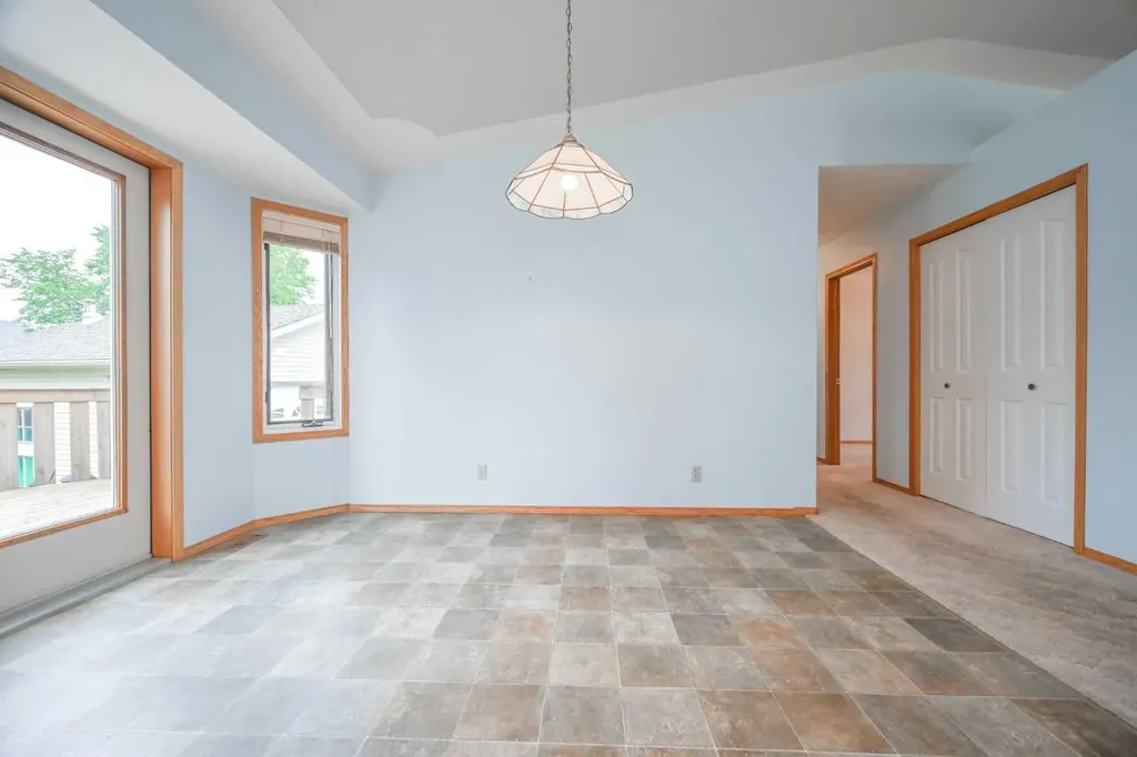 902 Birch Street Beaverlodge AB T0H 0C0