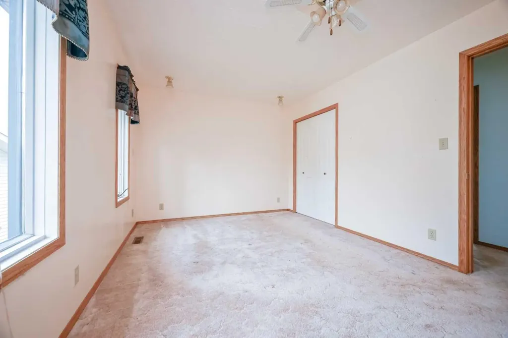 902 Birch Street Beaverlodge AB T0H 0C0