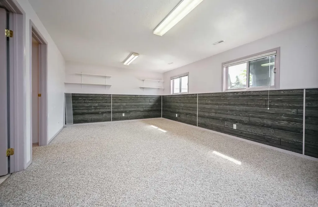 902 Birch Street Beaverlodge AB T0H 0C0