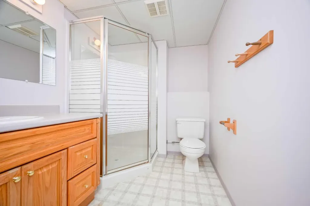 902 Birch Street Beaverlodge AB T0H 0C0