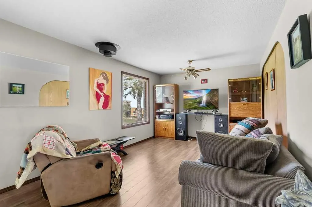 23243 Township Road 374 Rural Red Deer County AB T0M 0V0