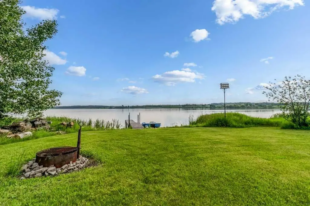 23243 Township Road 374 Rural Red Deer County AB T0M 0V0