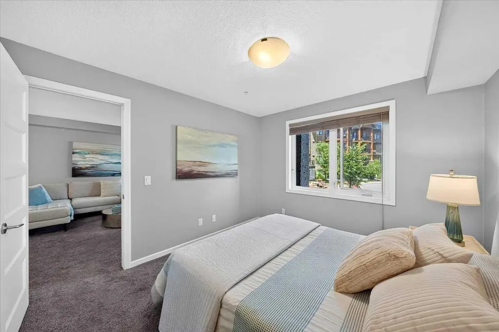 450 Kincora Glen Road NW Calgary AB T3R1S2