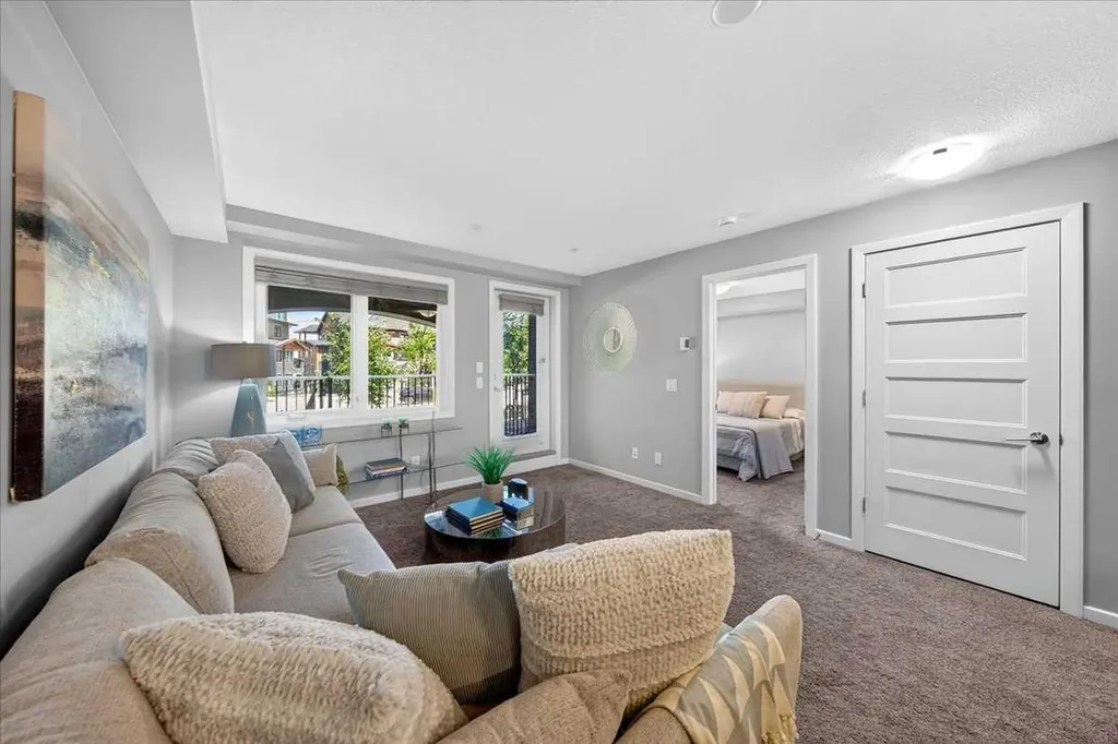 450 Kincora Glen Road NW Calgary AB T3R1S2