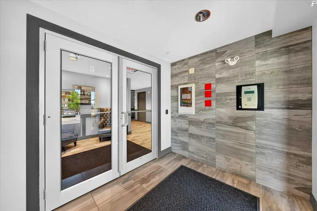 450 Kincora Glen Road NW Calgary AB T3R1S2